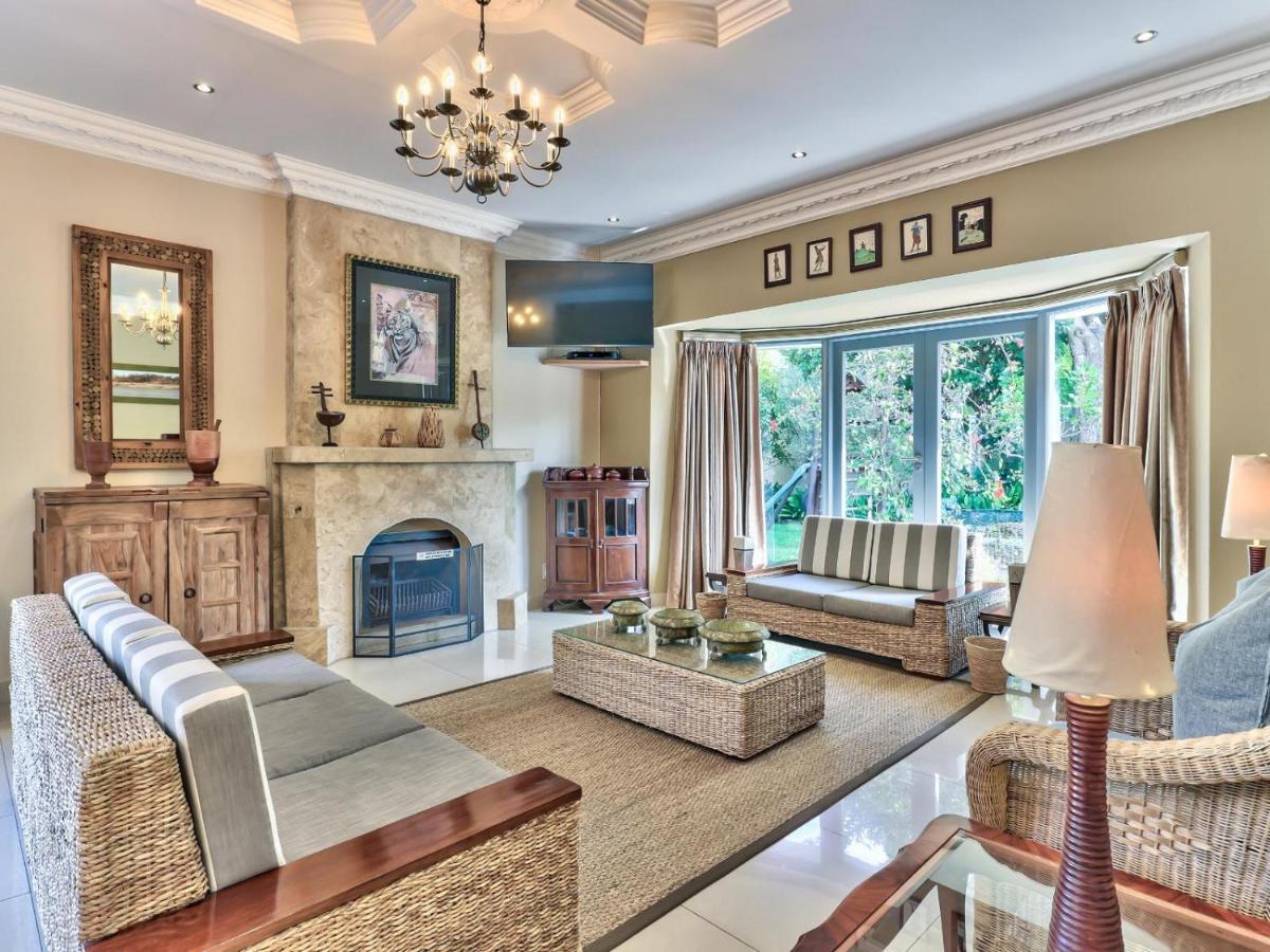Villa Jesdene เคปทาวน์ ภายนอก รูปภาพ